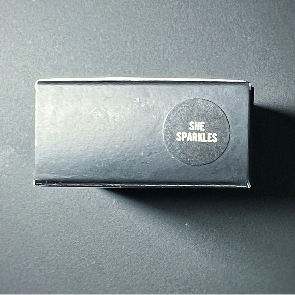 MAC Dazzleshadow She Sparkles. New In Box, unused - Picture 4 of 5